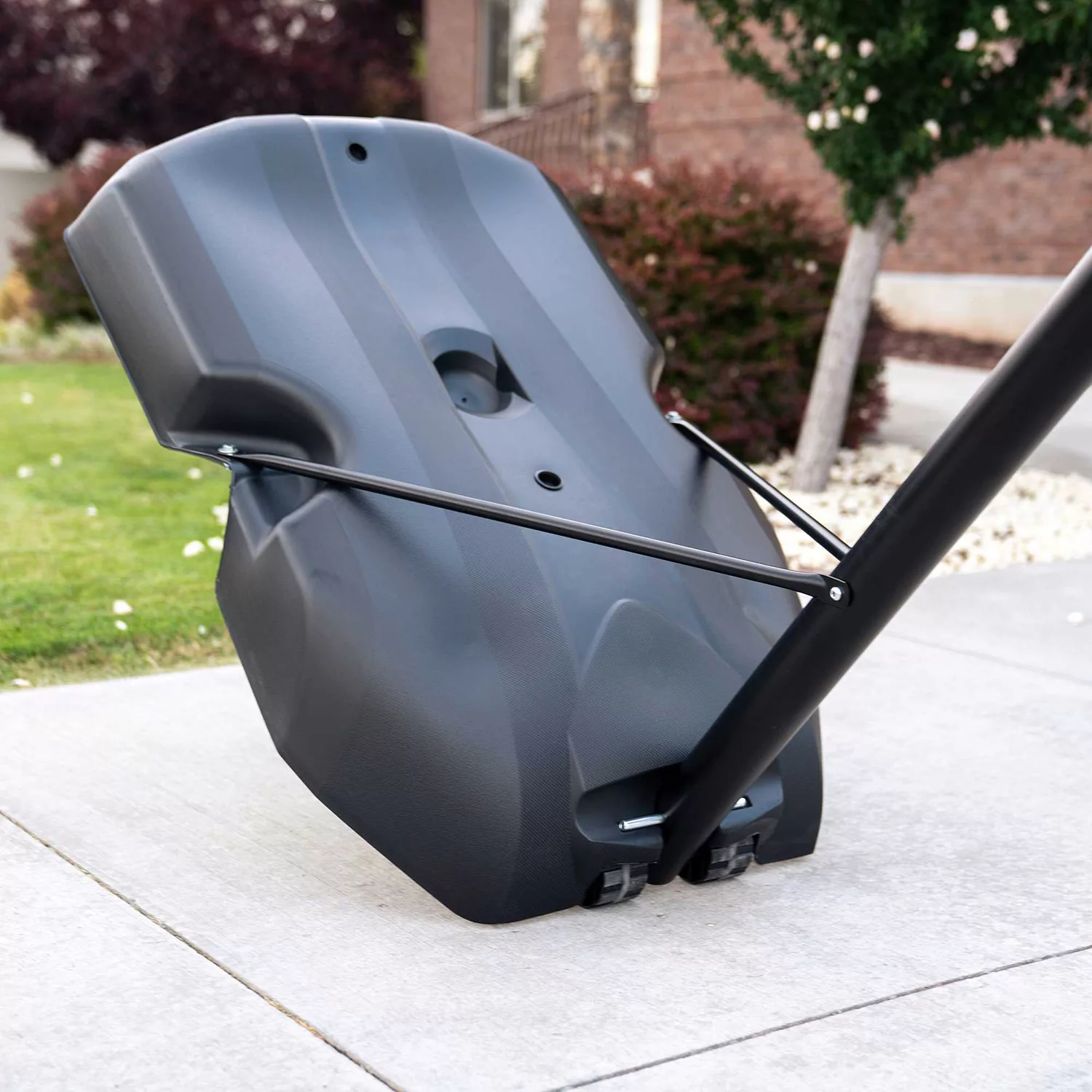 Lifetime 50” All Star Portable Basketball Hoop - Image 12