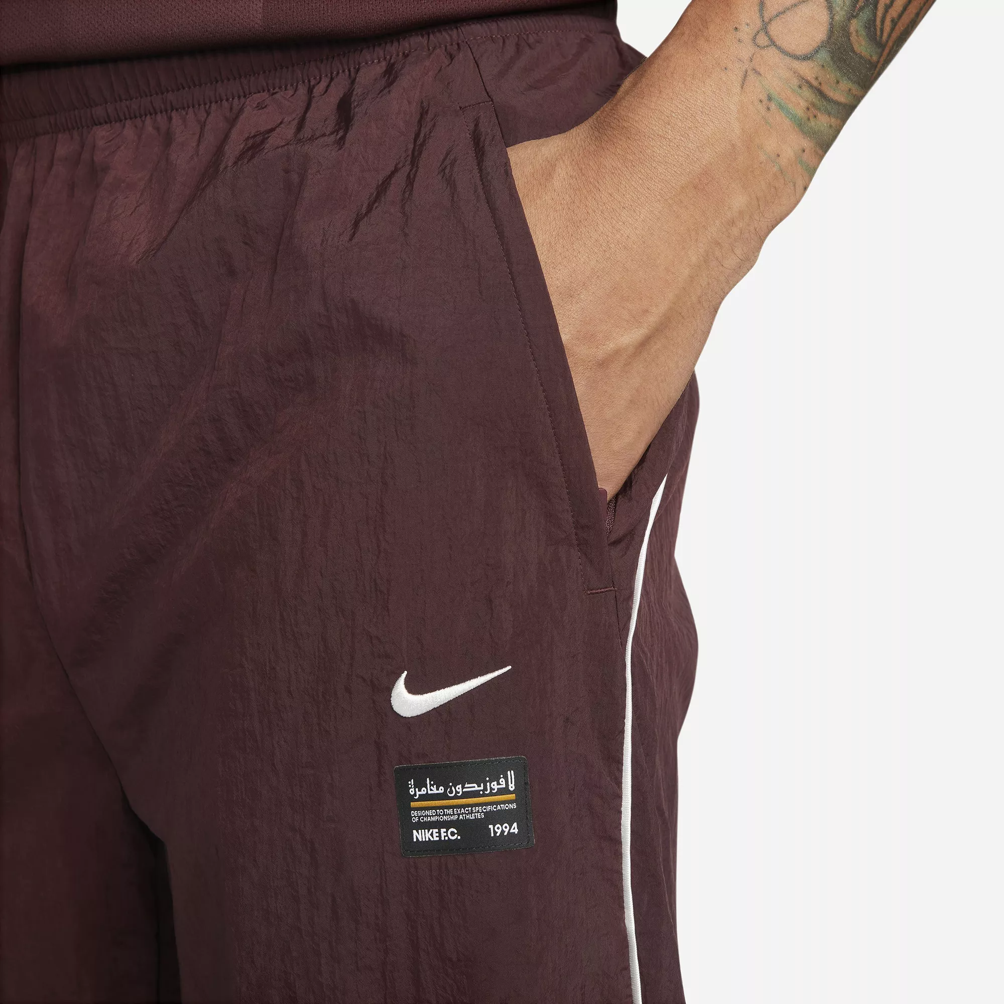 Nike Men's F.C. Repel Woven Soccer Pants - Image 4