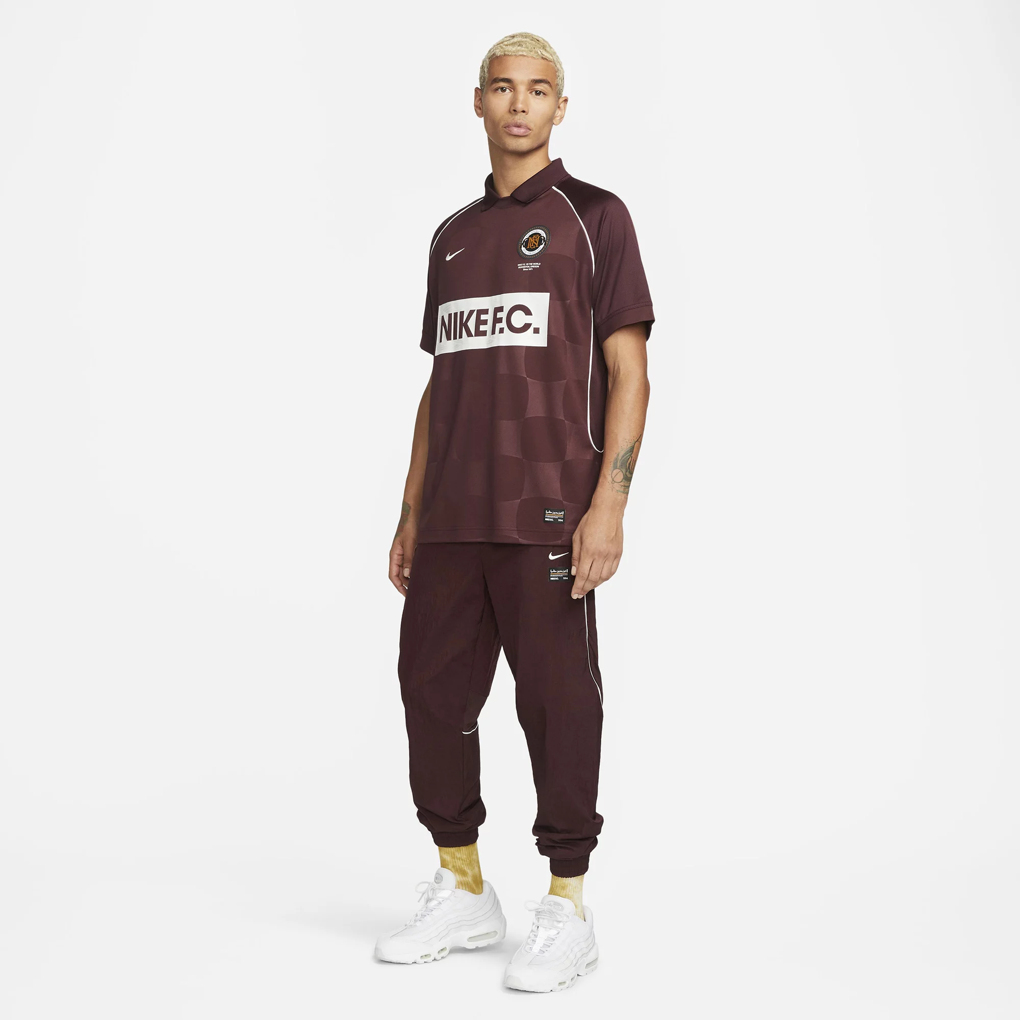 Nike Men's F.C. Repel Woven Soccer Pants - Image 2