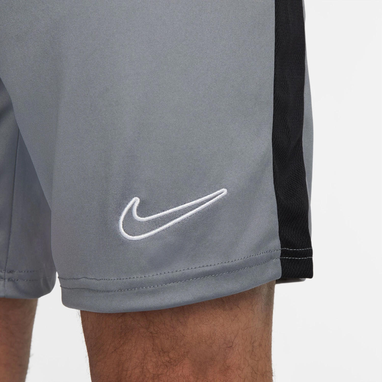 Nike Men's Dri-FIT Academy Soccer Shorts - Image 4