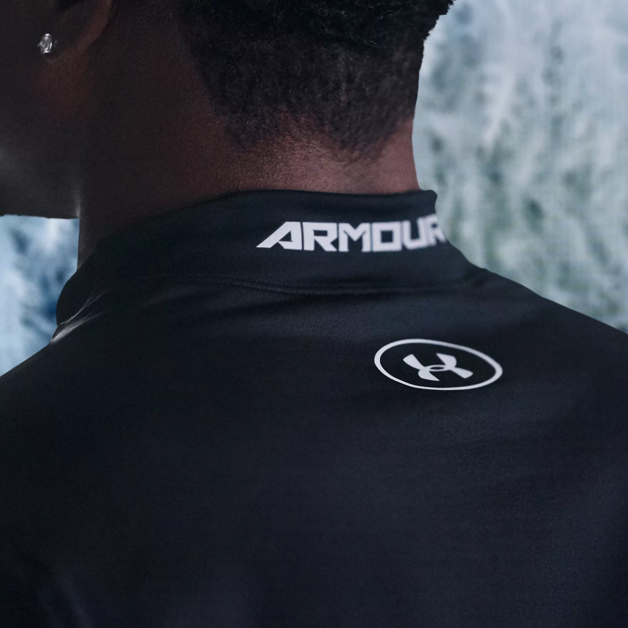 Under Armour Men's ColdGear Armour Mock Neck Long Sleeve Shirt - Image 9