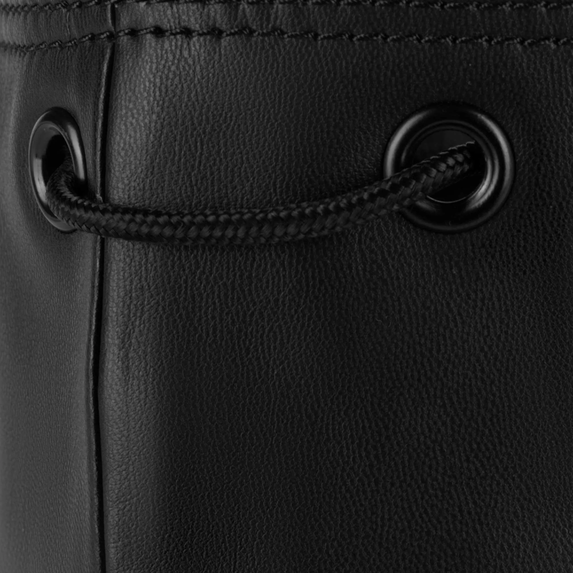 Titleist Valuables Golf Pouch - Image 6